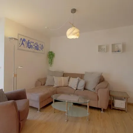 Kw42-306 Triton Mit Schwimmbad * Dorumer Neufeld